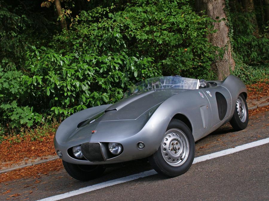  Arnolt-Bristol Deluxe Roadster 1956 года  (фото 9 из 16)